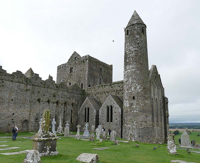 S39-Rock of Cashel Ireland.jpg